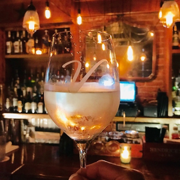 Meet your Posher, G ! - Picture 1 of 2